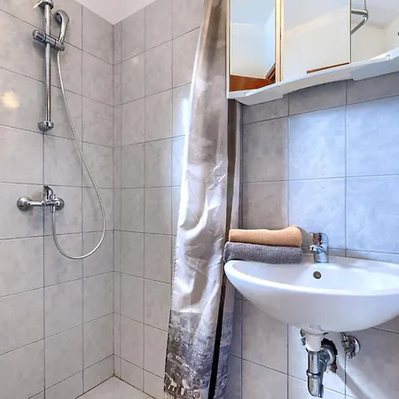 Apartment Vinka By Interhome