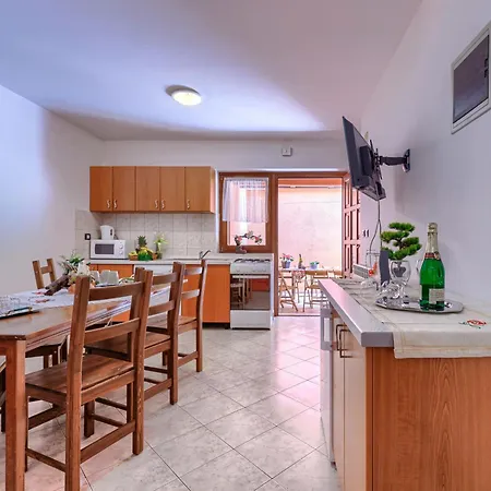 Vinka By Interhome * Žminj