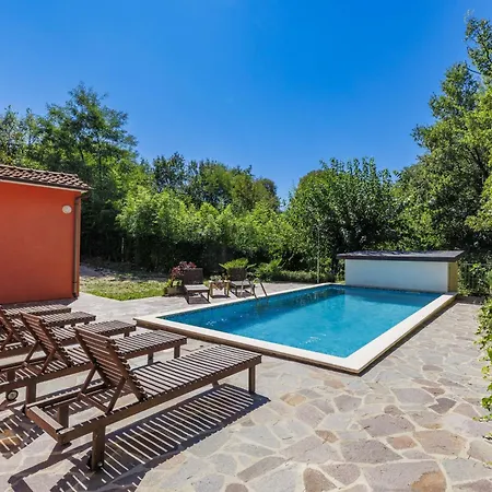 Vinka By Interhome *